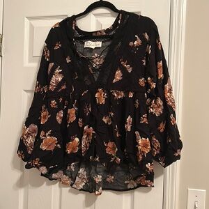 Vintage Havana floral lace up shirt